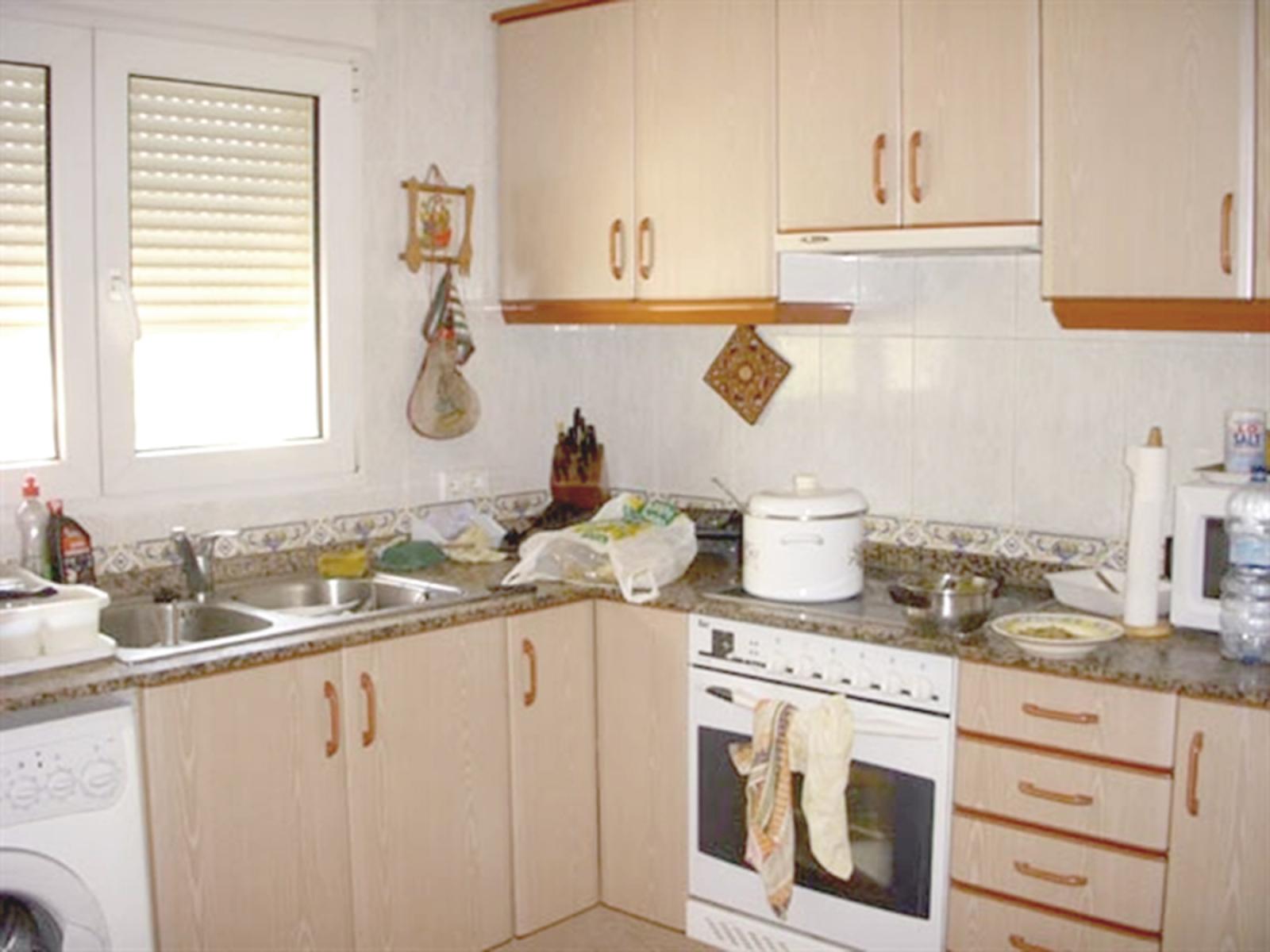 Photo number 27. Villa for sale in Pedreguer. Ref.: SLH-1-1-835