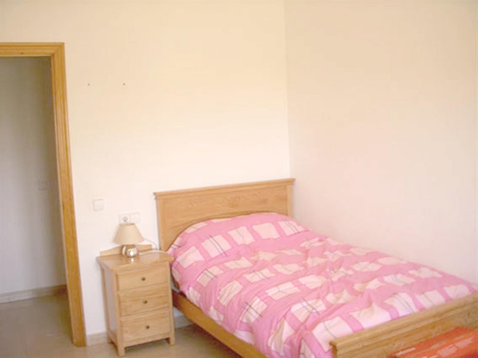 Photo number 9. Villa for sale in Pedreguer. Ref.: SLH-1-1-835