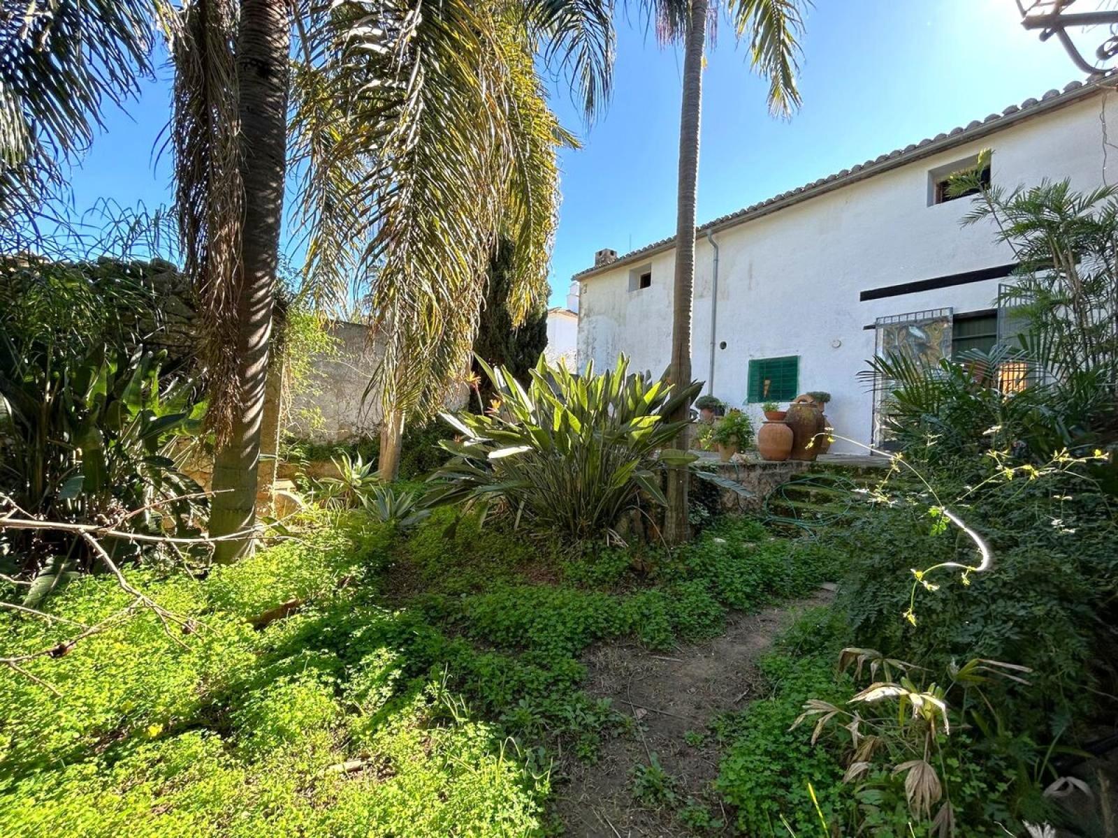 Photo number 34. Villa for sale in Denia. Ref.: SLH-2-2-1183