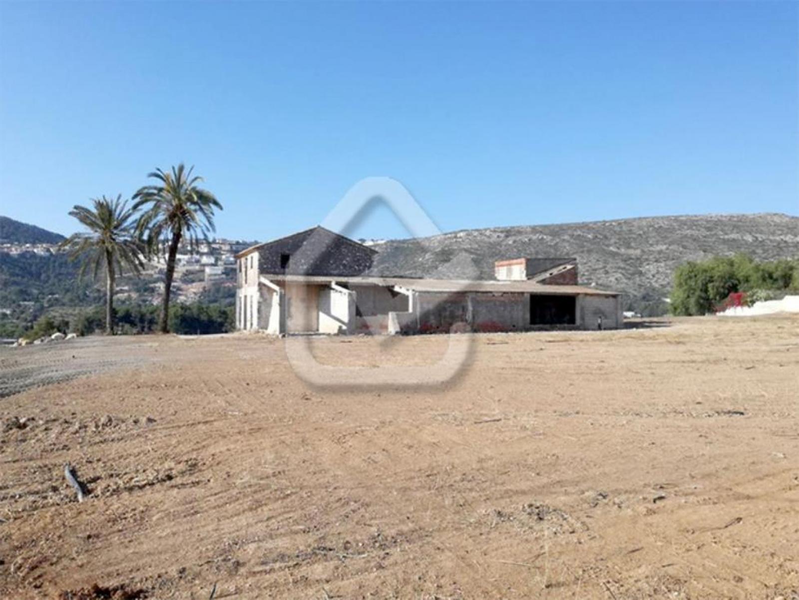 Photo number 2. Villa for sale in Denia. Ref.: SLH-5-36-15095
