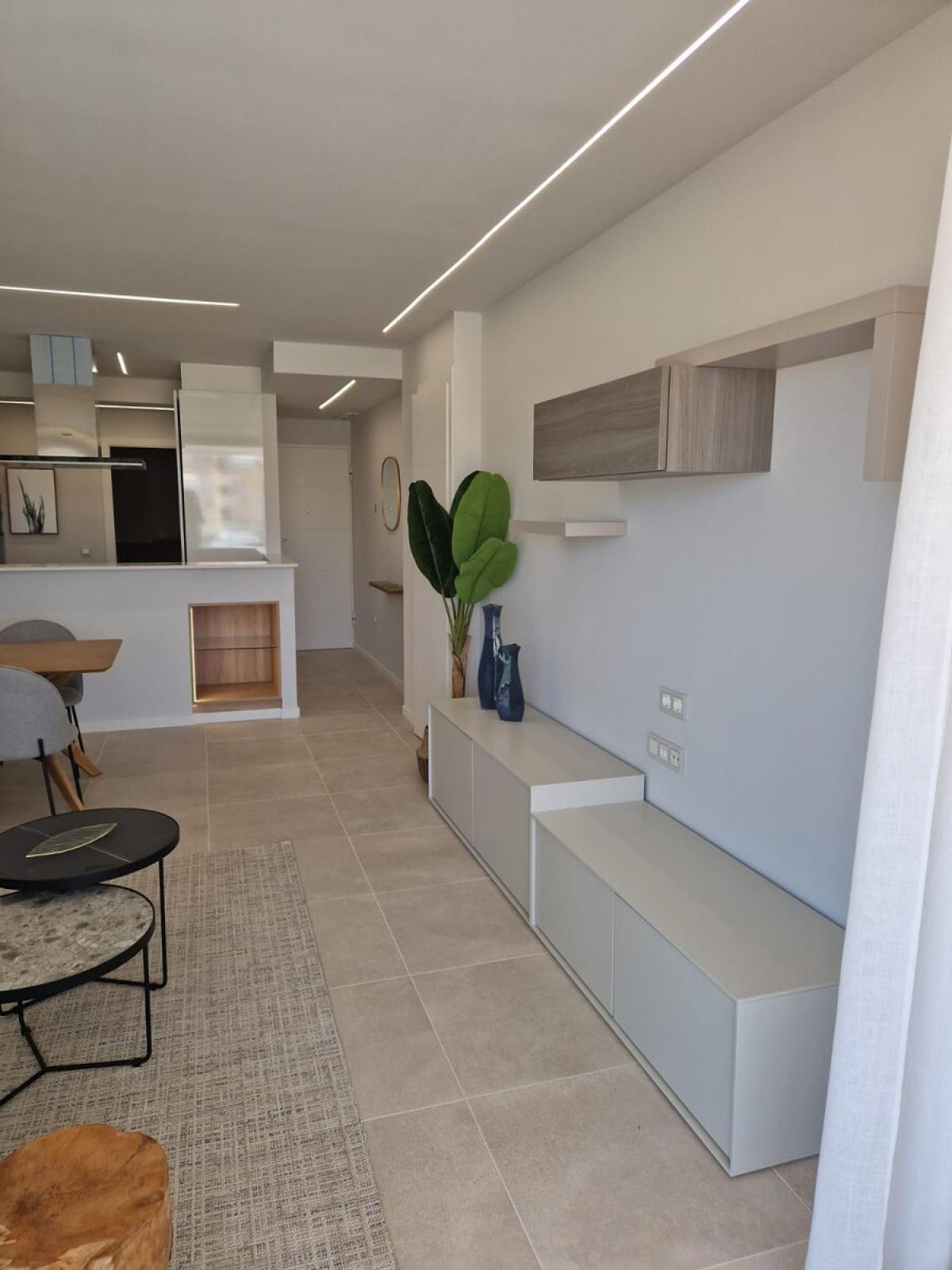 Photo number 4. Penthouse for sale on the first beach line in Denia. Ref.: SLH-5-36-15133