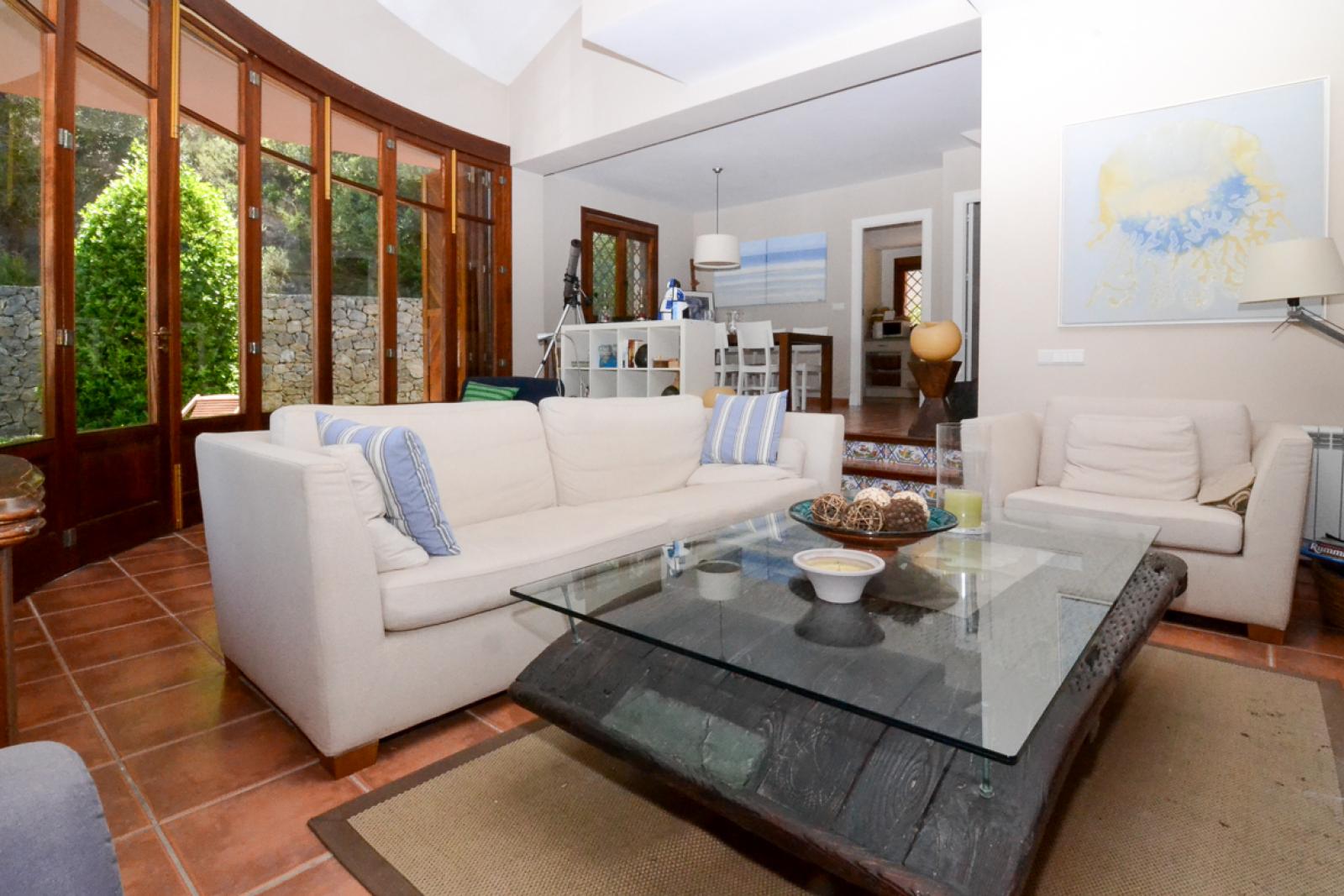Photo number 8. Villa for sale in Denia. Ref.: EHD-331642