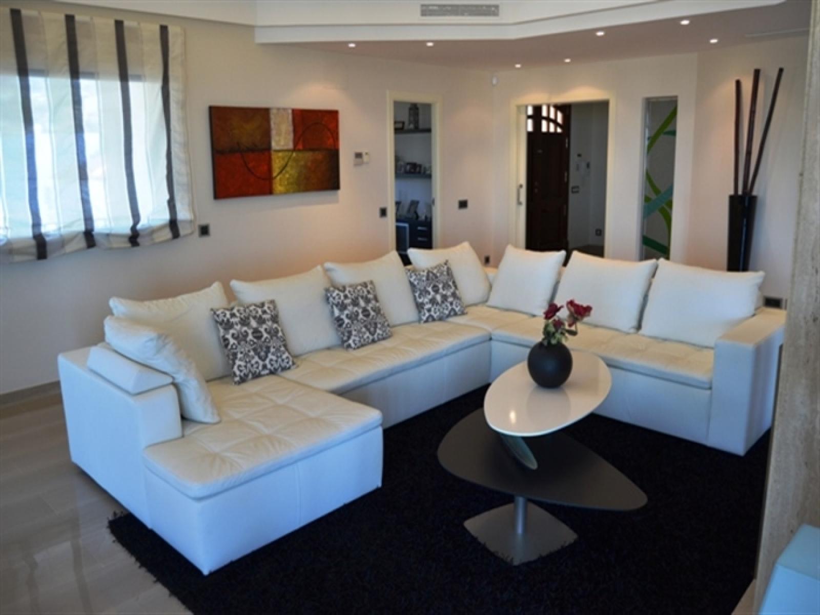 Photo number 11. Villa for sale in Denia. Ref.: EHD-332139