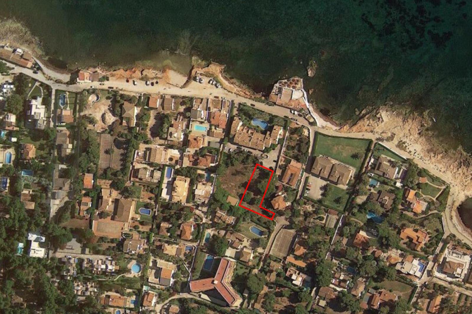 Photo number 10. Land / Ground for sale on the first beach line in Denia. Ref.: SLH-5-36-15504