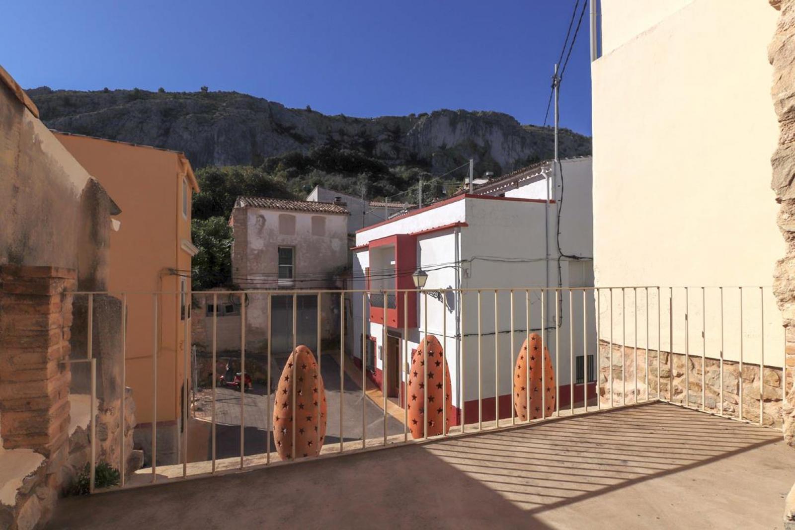 Photo number 1. Village property for sale in Vall de Laguar. Ref.: EIR-505498