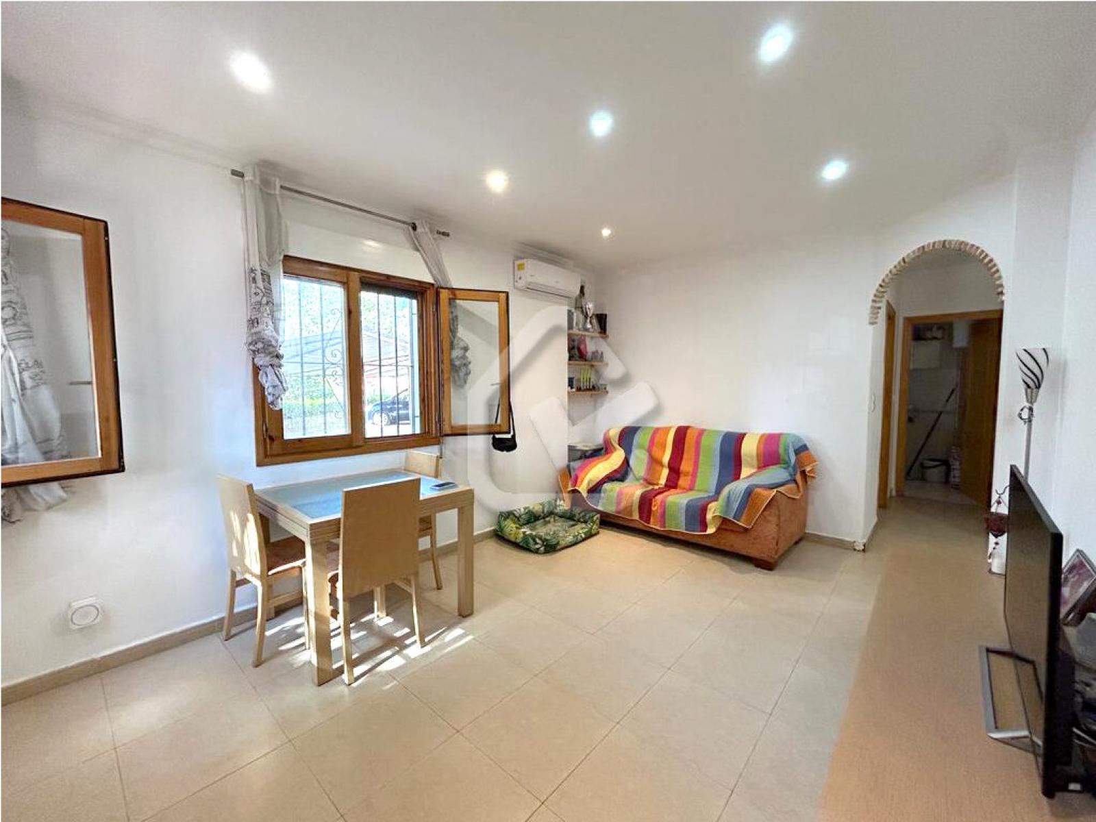 Photo number 3. Flat / Apartment for sale in Denia. Ref.: SLH-5-45-15616