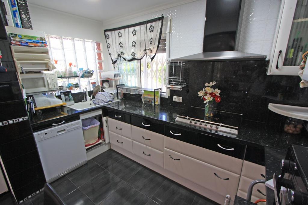 Photo number 10. Villa for sale in Els Poblets. Ref.: PRT-307673