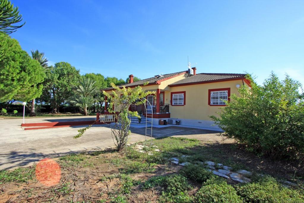 Photo number 2. Villa for sale in Els Poblets. Ref.: PRT-307673