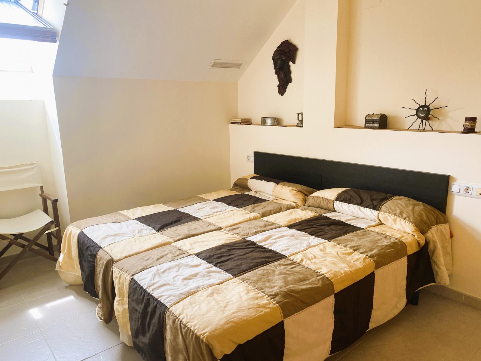 Photo number 10. Penthouse for sale in Denia. Ref.: EIR-516934