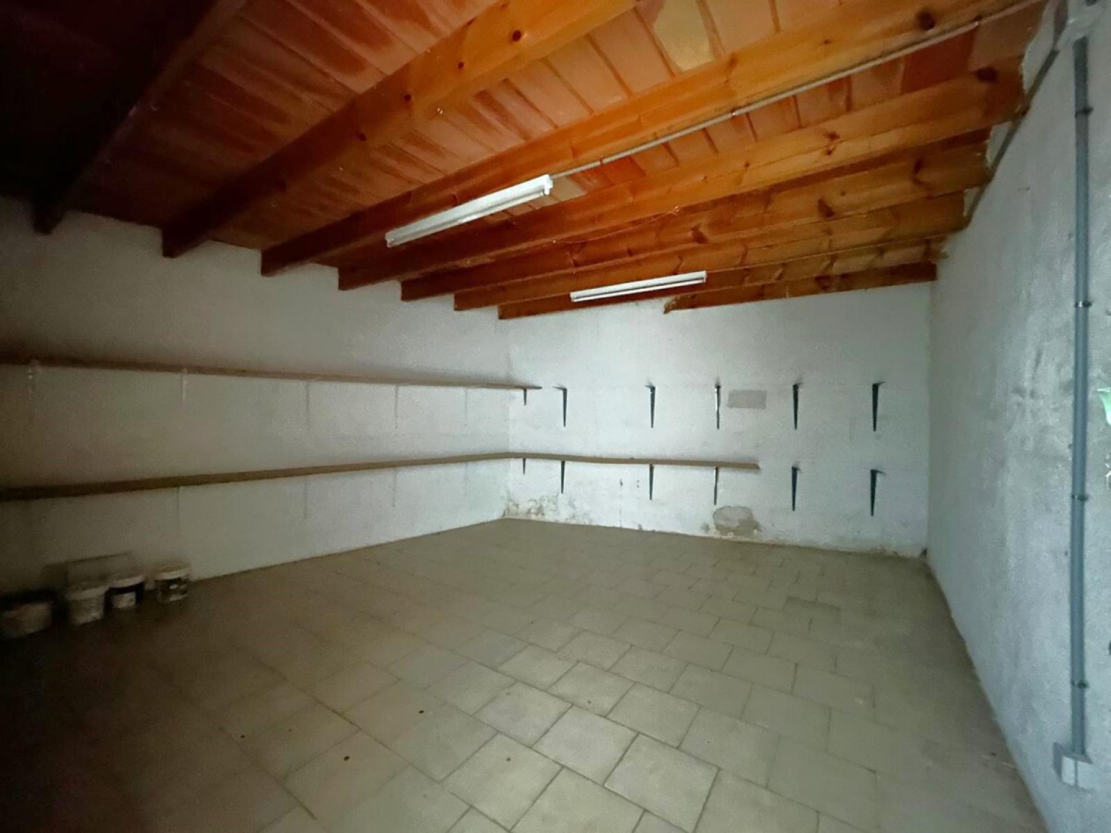 Photo number 11. Business premises / Industrial outlet for sale in Denia. Ref.: SLH-5-36-15752