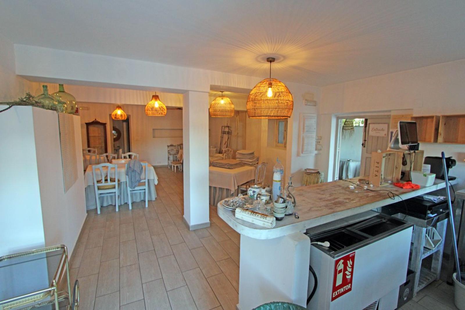 Photo number 3. Villa for sale in Denia. Ref.: PRT-328499