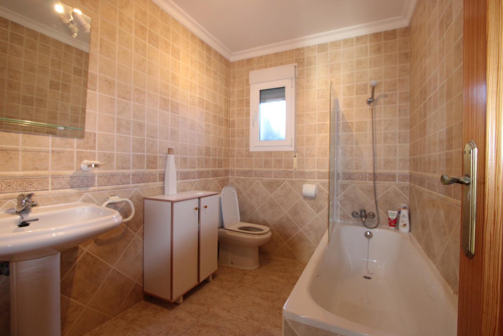 Photo number 11. Villa for sale in Benidoleig. Ref.: PRT-328446