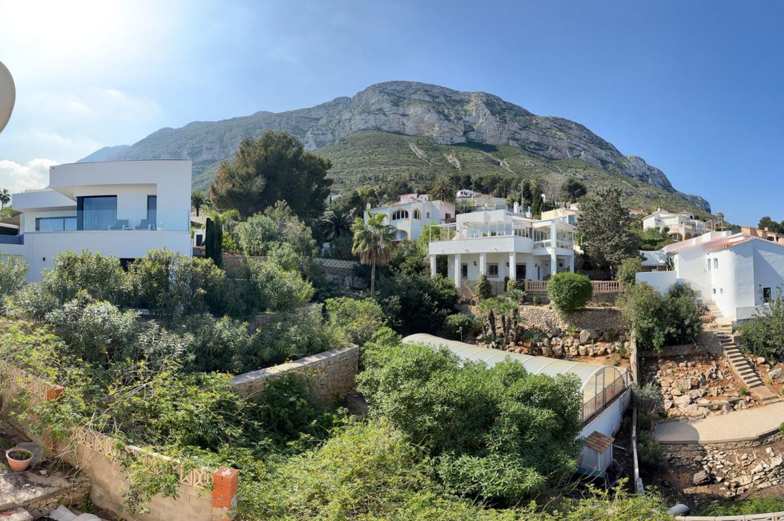Photo number 4. Villa for sale in Denia. Ref.: EHD-713199