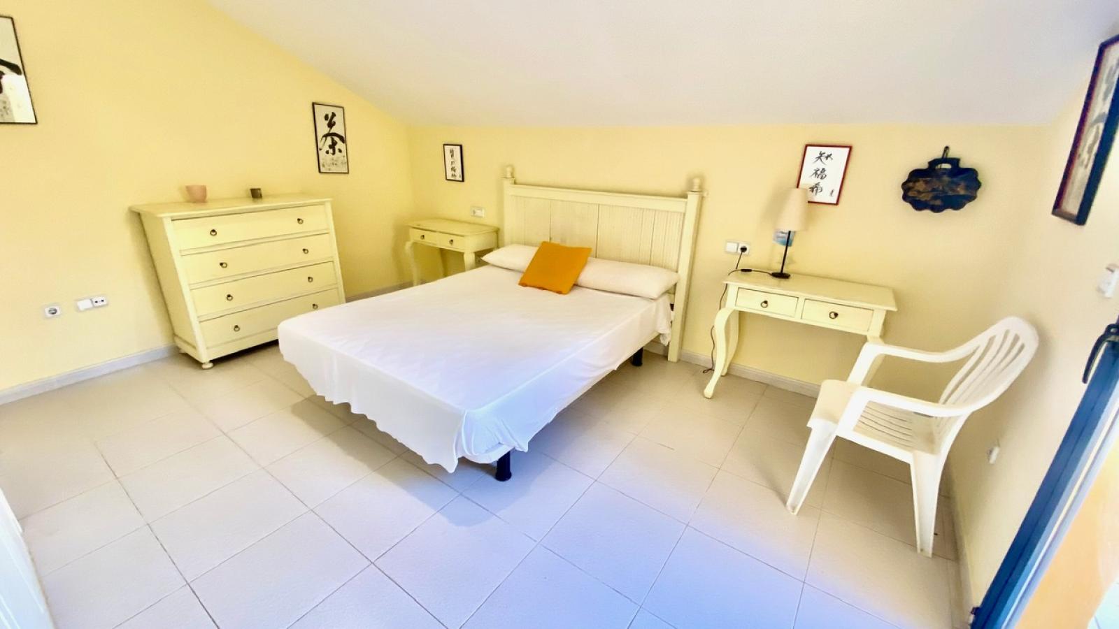 Photo number 5. Property for sale in Denia. Ref.: EIR-742239