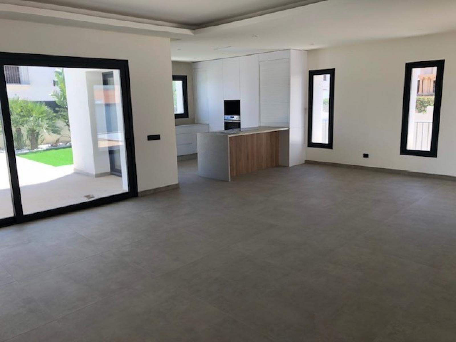 Photo number 13. Villa for sale in Denia. Ref.: XMI-334112