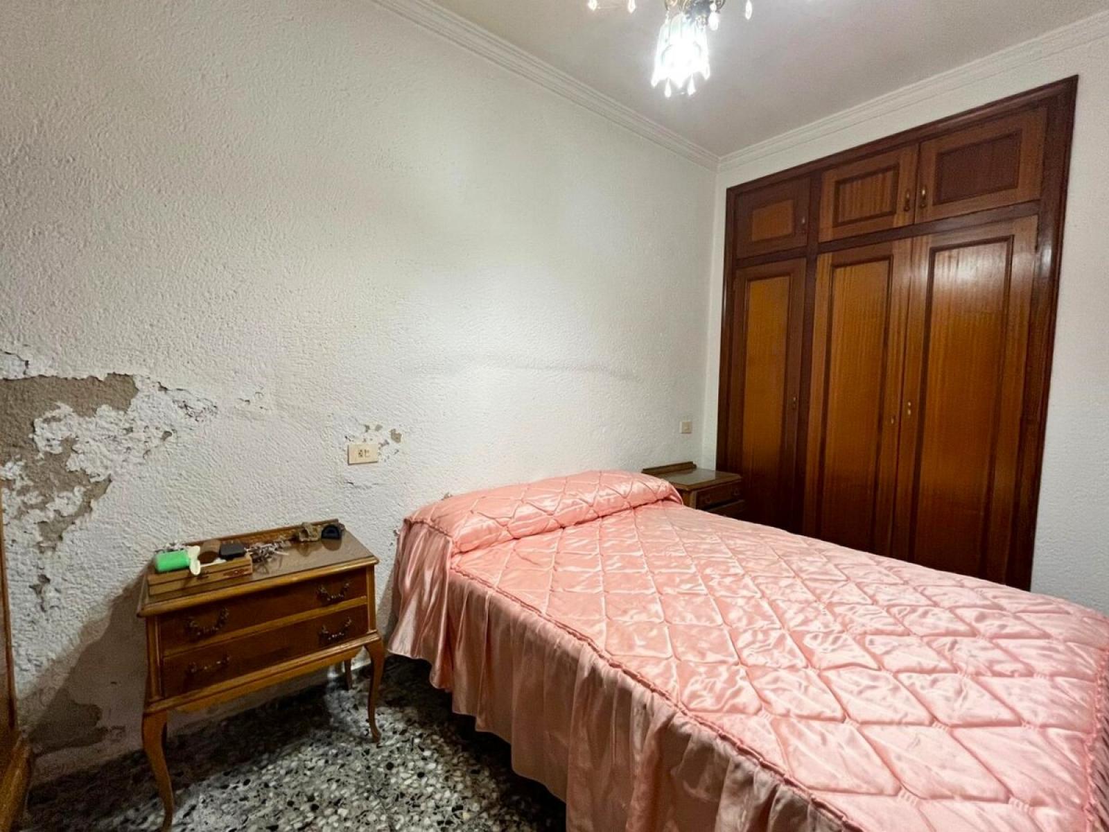 Photo number 10. Village property for sale in Pedreguer. Ref.: SLH-5-52-15838