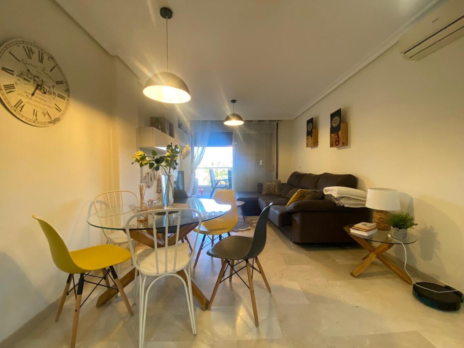 Photo number 2. Flat / Apartment for sale in Denia. Ref.: SLH-5-50-15876