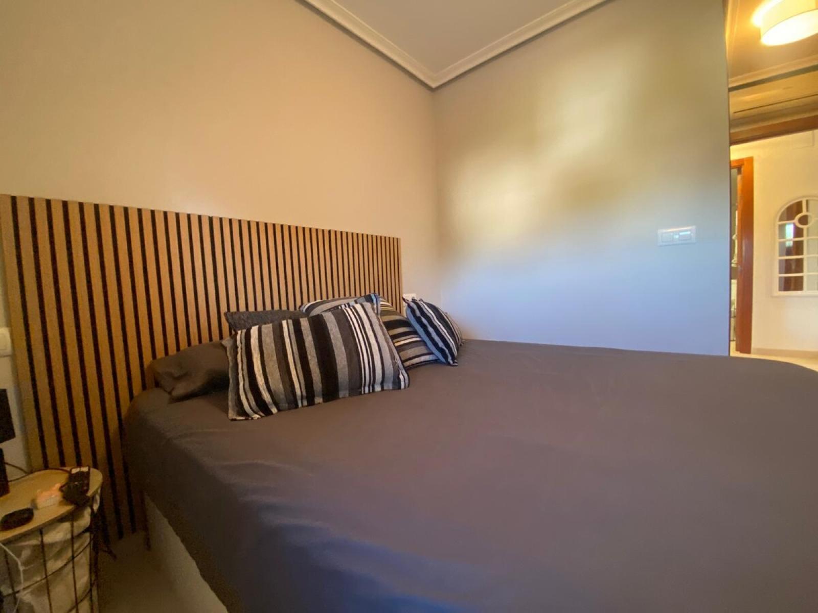 Photo number 11. Flat / Apartment for sale in Denia. Ref.: SLH-5-50-15876