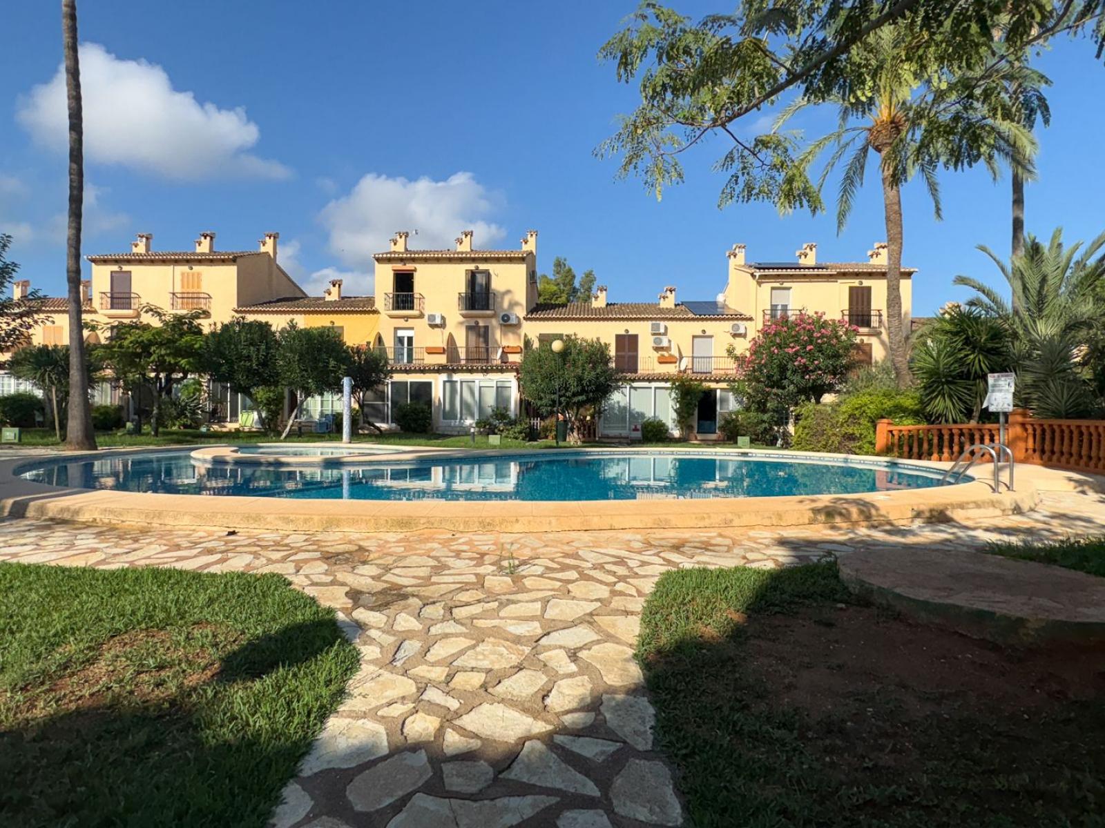 Photo number 1. Property for sale in Denia. Ref.: EHD-804561