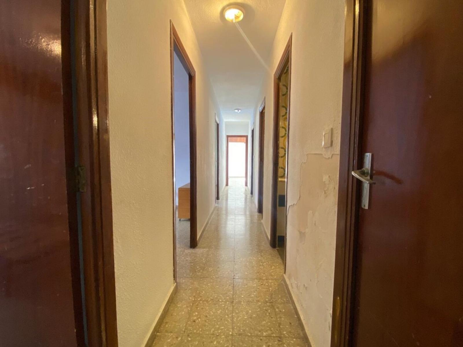 Photo number 8. Flat / Apartment for sale in Denia. Ref.: SLH-5-50-15883