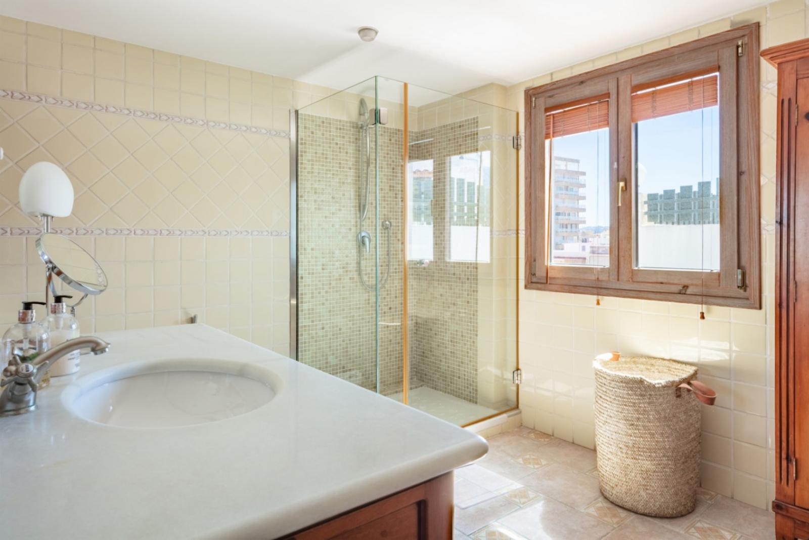 Photo number 6. Property for sale in Denia. Ref.: EIR-755882