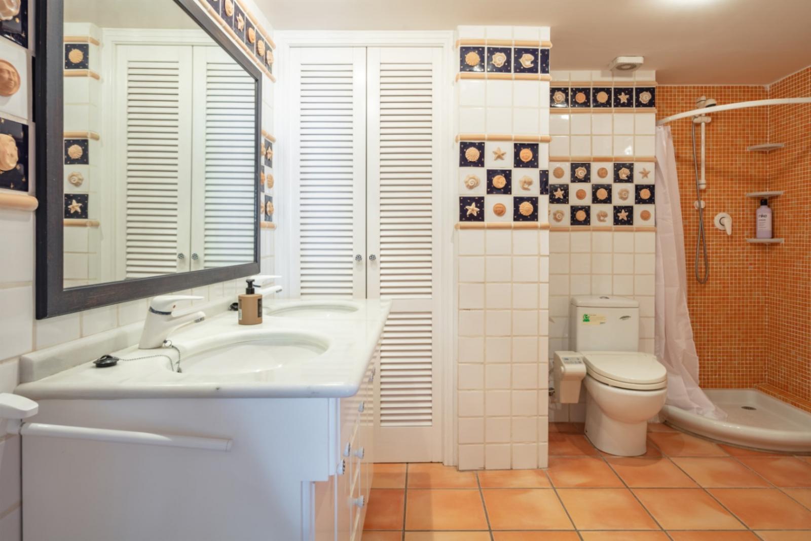 Photo number 11. Property for sale in Denia. Ref.: EIR-755882