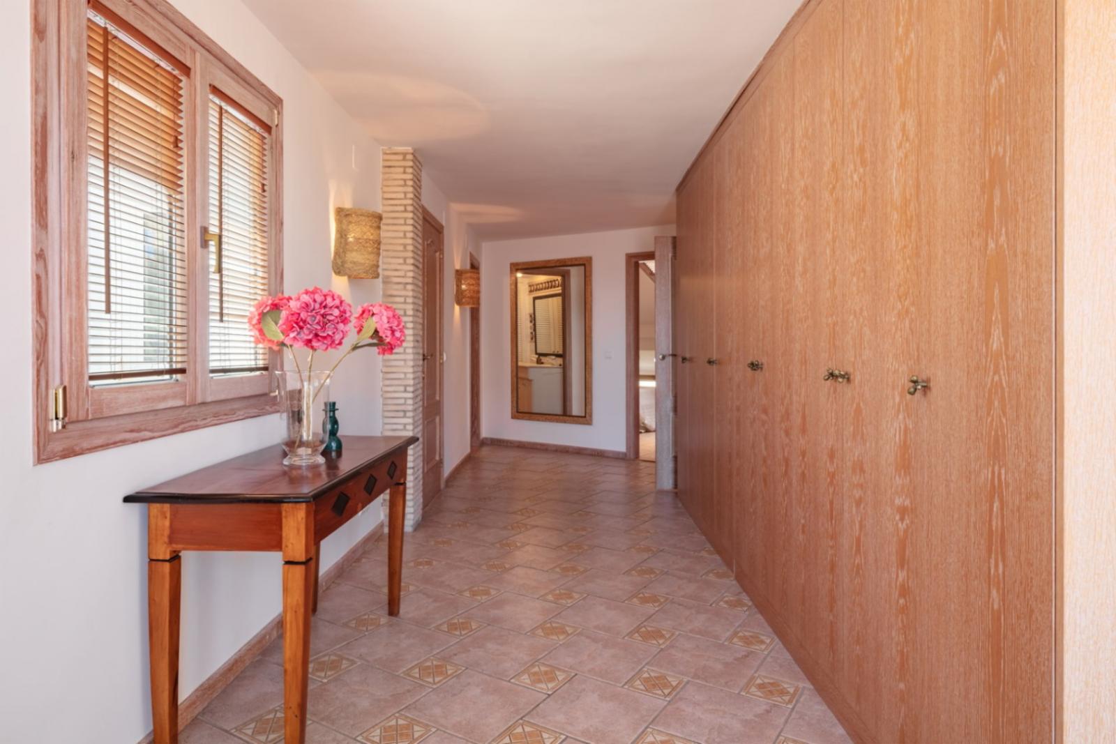 Photo number 14. Property for sale in Denia. Ref.: EIR-755882