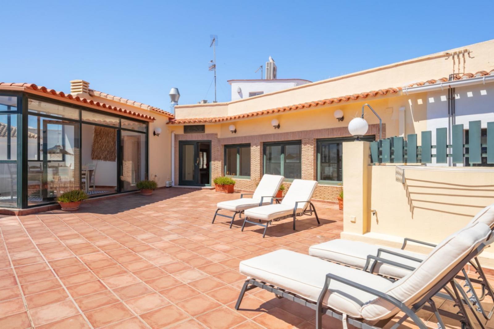 Photo number 16. Property for sale in Denia. Ref.: EIR-755882