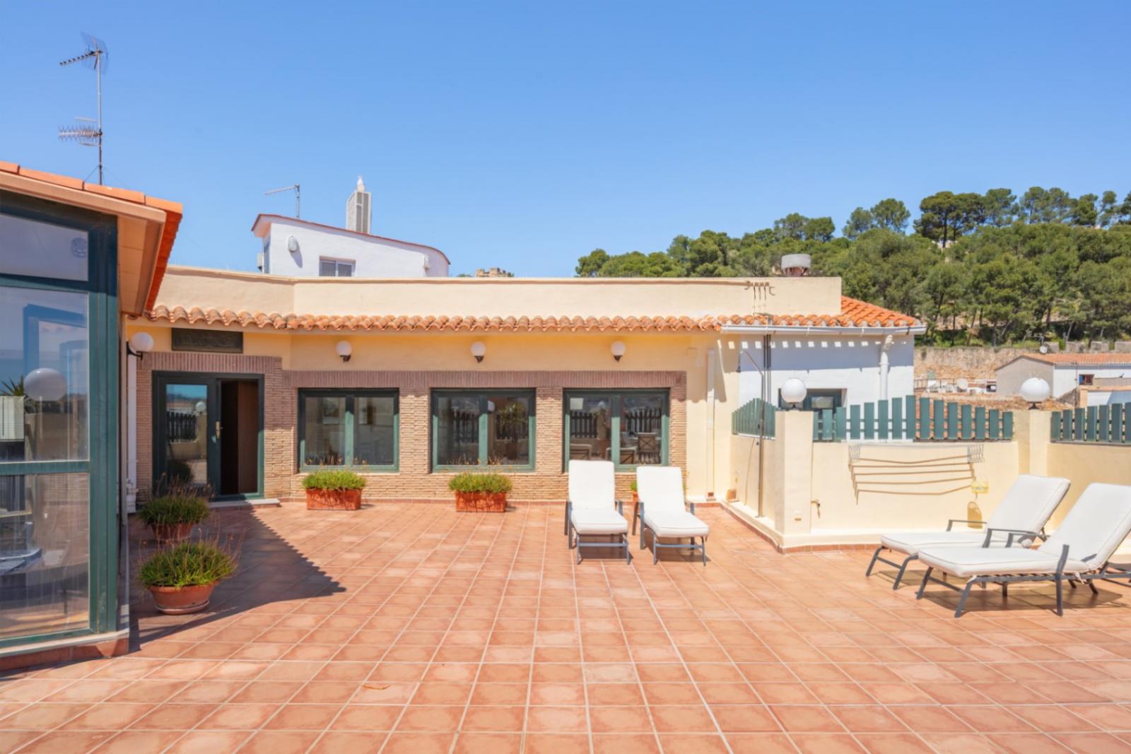 Photo number 15. Property for sale in Denia. Ref.: EIR-755882