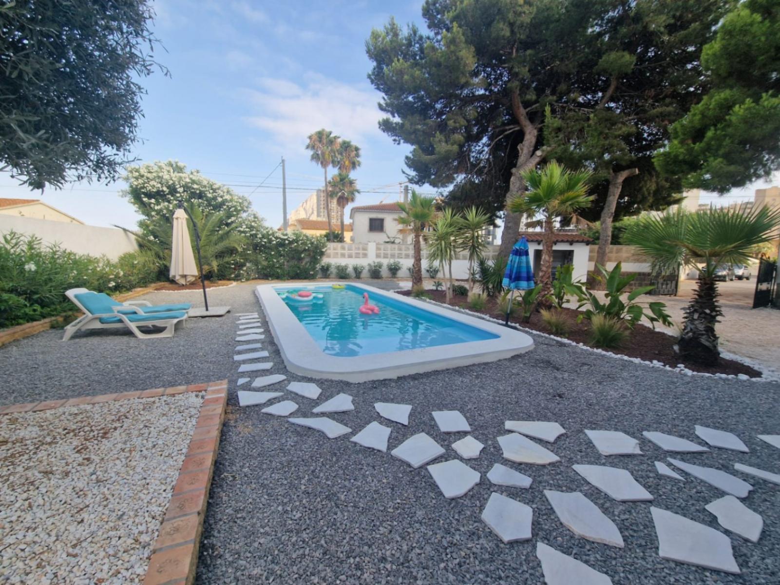 Photo number 2. Villa for sale in Calpe. Ref.: XMI-341631