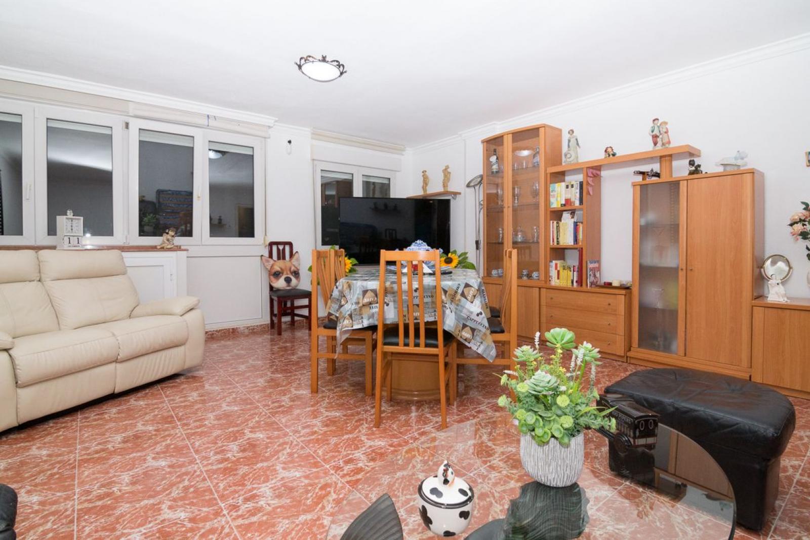 Photo number 4. Flat / Apartment for sale in Denia. Ref.: EHD-569221