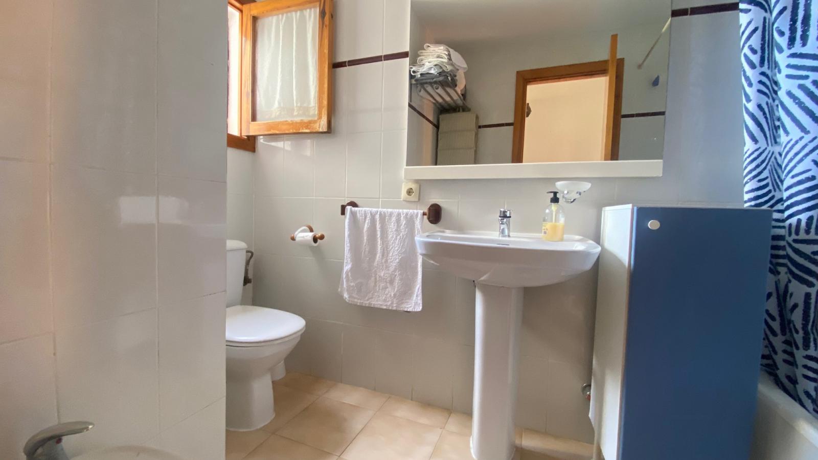 Photo number 15. Property for sale in Denia. Ref.: EIR-813437