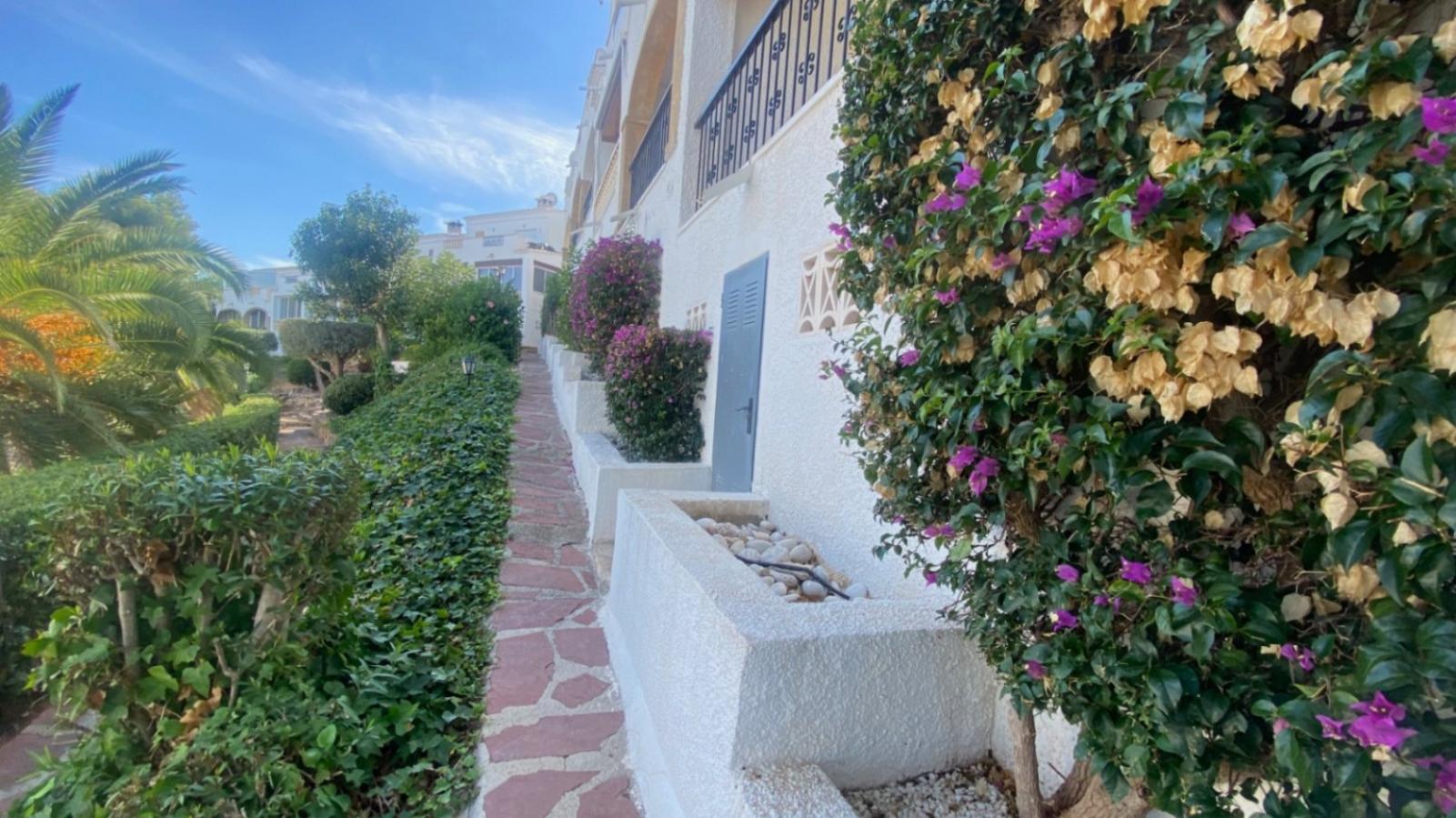 Photo number 19. Property for sale in Denia. Ref.: EIR-813437