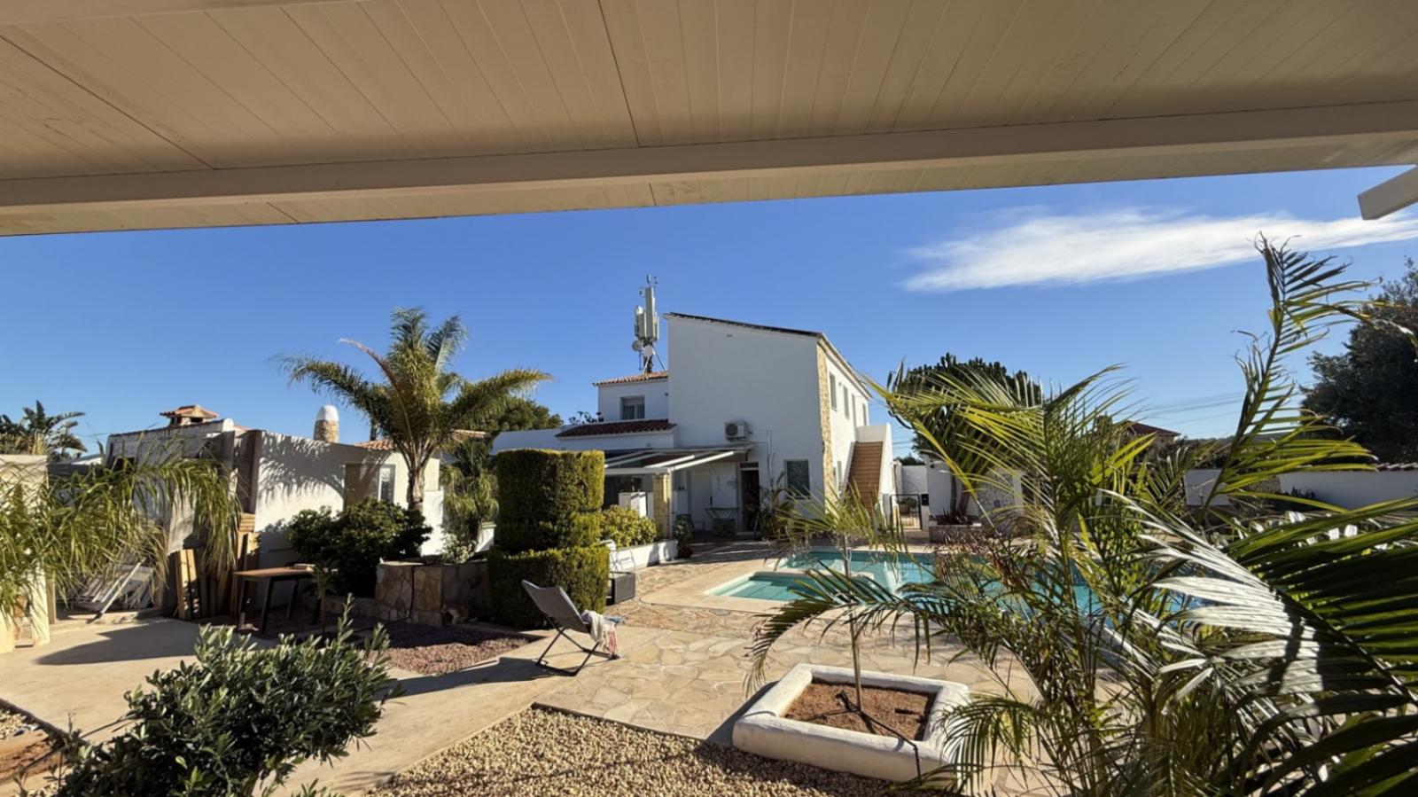 Photo number 4. Property for sale in Denia. Ref.: EIR-832359
