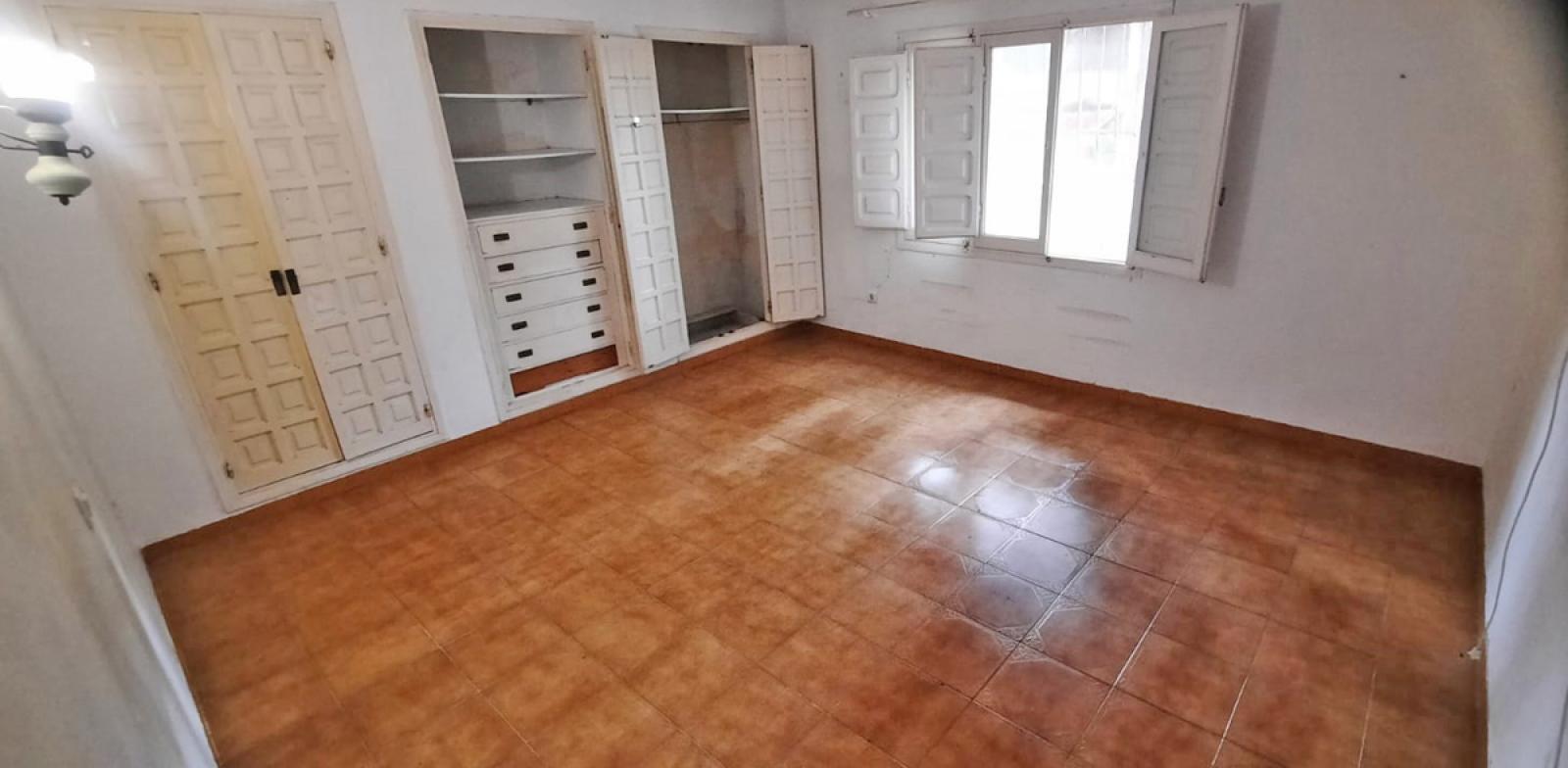 Photo number 13. Property for sale in Denia. Ref.: PRT-347543