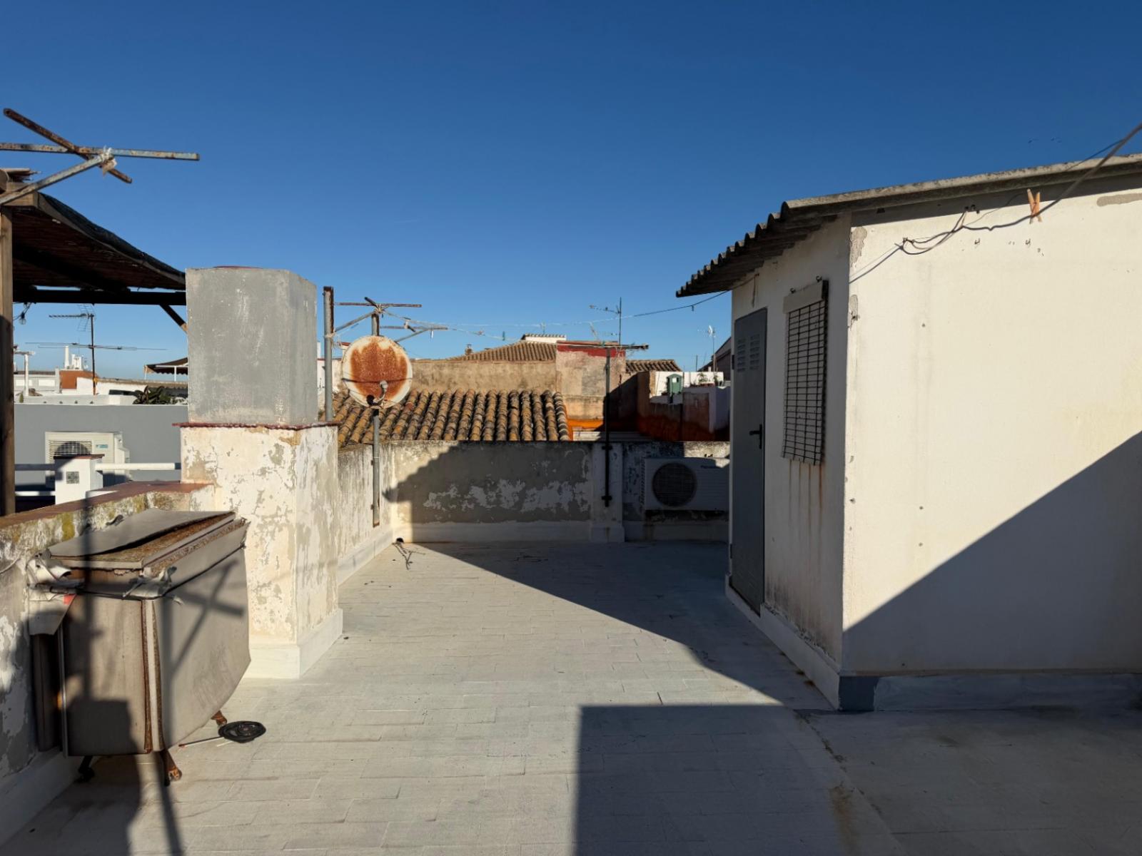 Photo number 26. Property for sale in Denia. Ref.: XMI-345000
