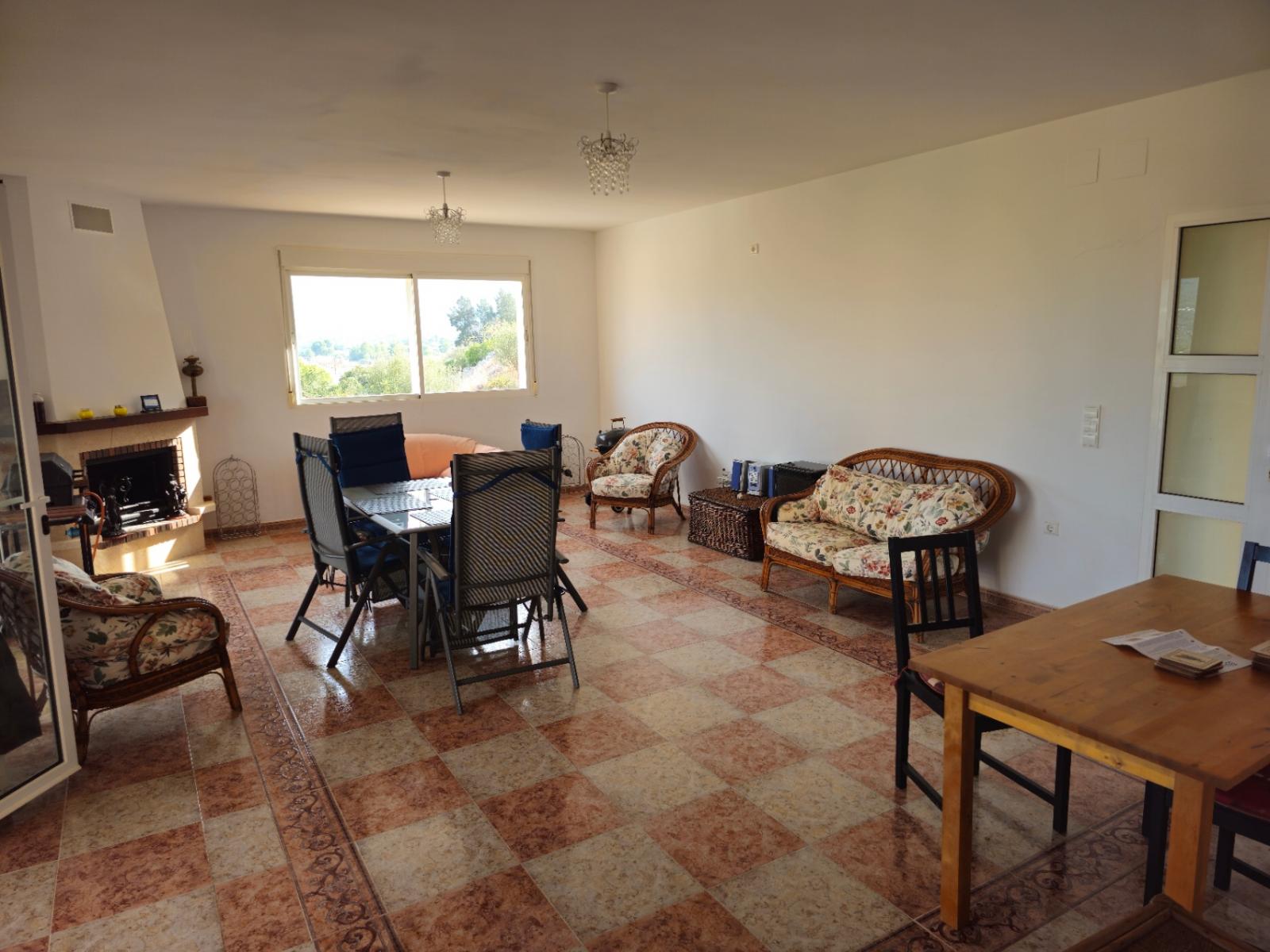 Photo number 3. Property for sale in Tormos. Ref.: PRT-350475