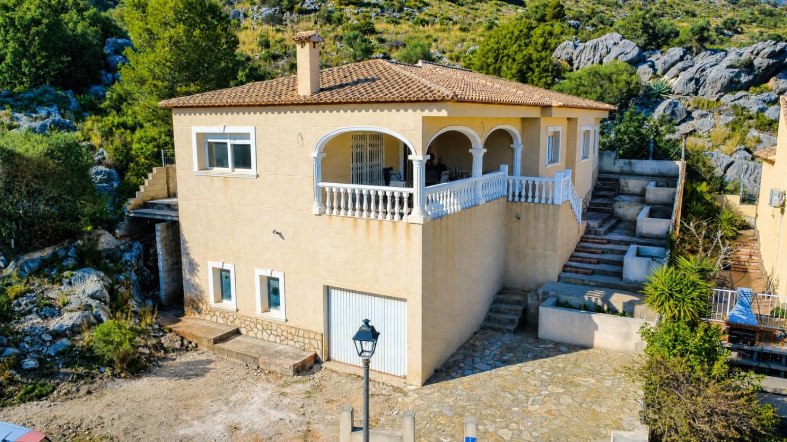 Photo number 1. Property for sale in Tormos. Ref.: PRT-350475