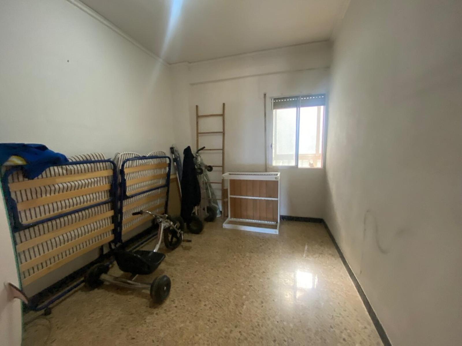 Photo number 12. Flat / Apartment for sale in Denia. Ref.: SLH-5-52-15930