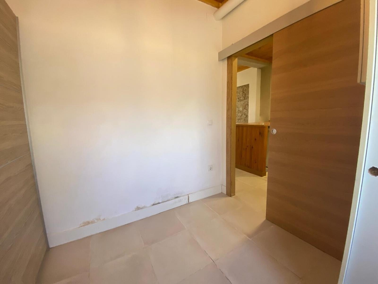 Photo number 7. Flat / Apartment for sale in Denia. Ref.: SLH-5-52-15938