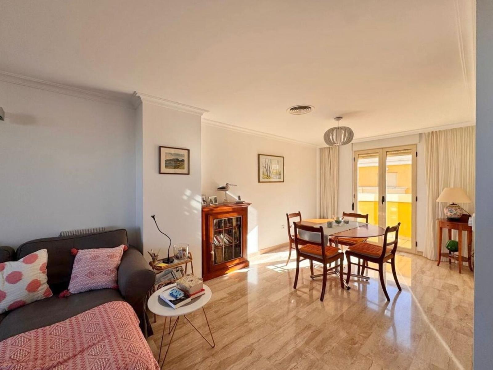 Photo number 5. Penthouse for sale in Denia. Ref.: SLH-5-52-15942