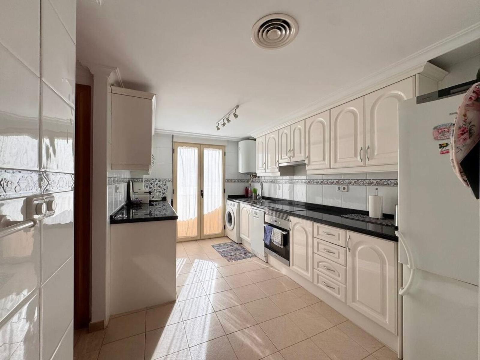 Photo number 8. Penthouse for sale in Denia. Ref.: SLH-5-52-15942