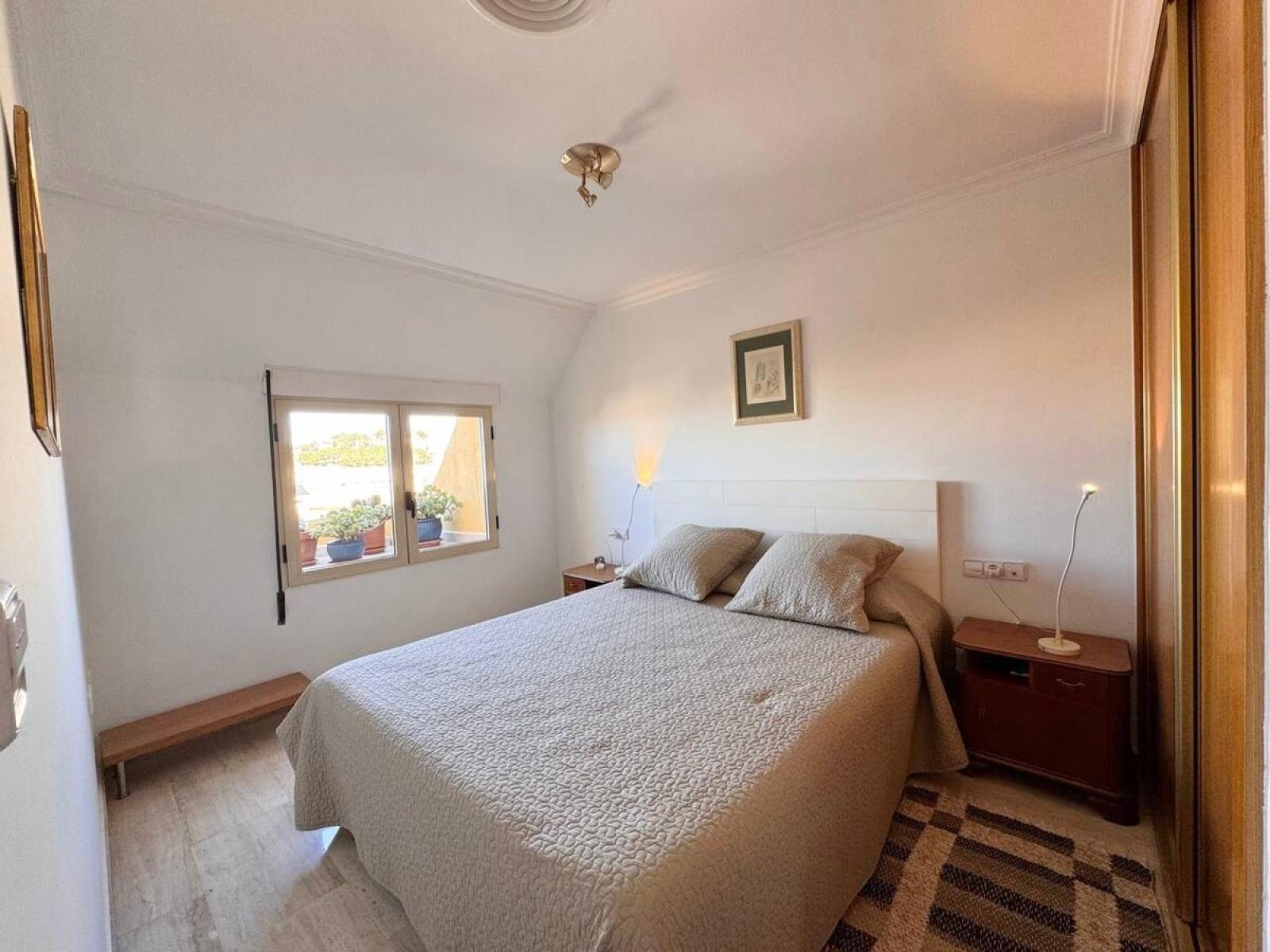 Photo number 14. Penthouse for sale in Denia. Ref.: SLH-5-52-15942