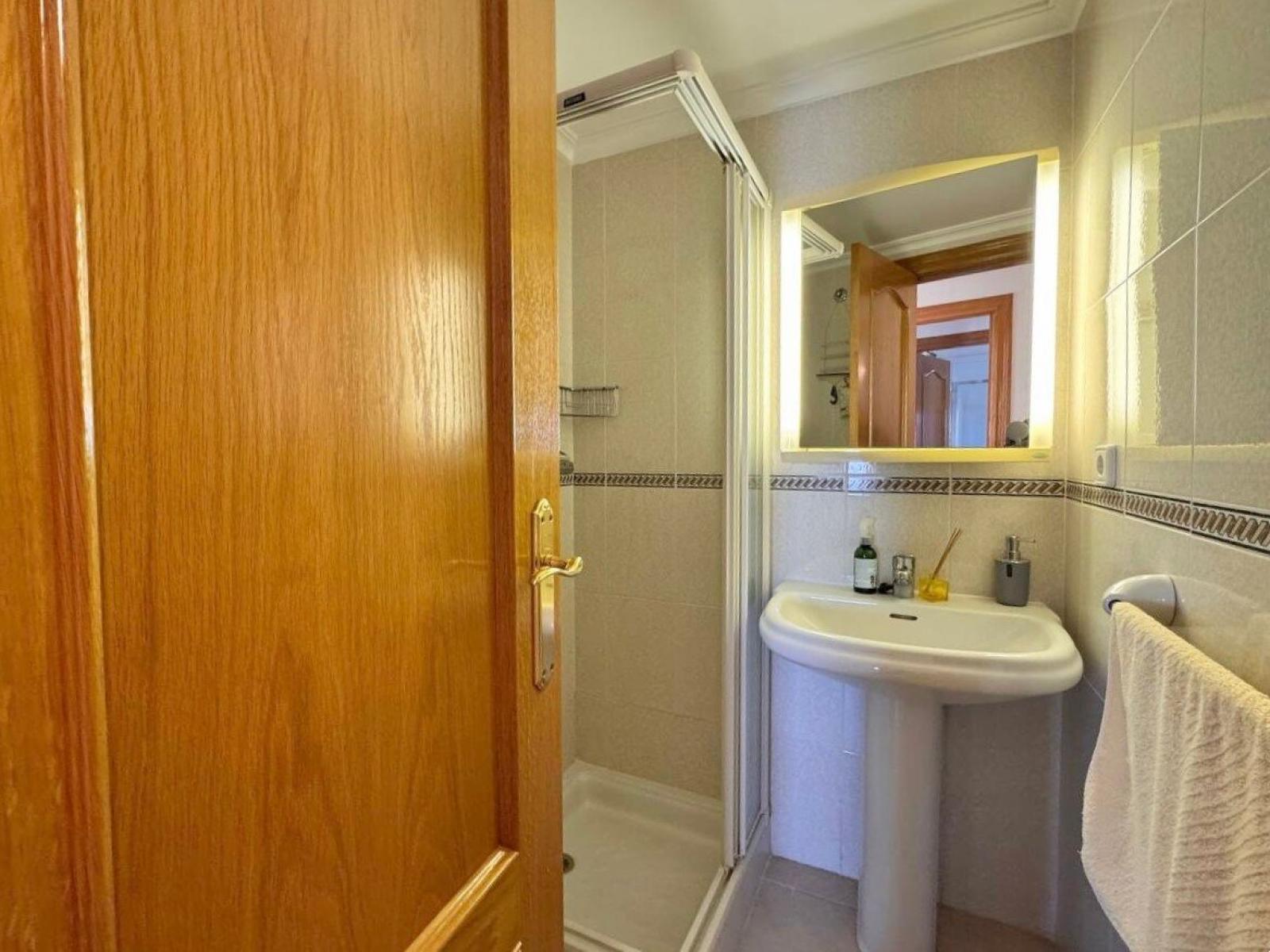 Photo number 17. Penthouse for sale in Denia. Ref.: SLH-5-52-15942