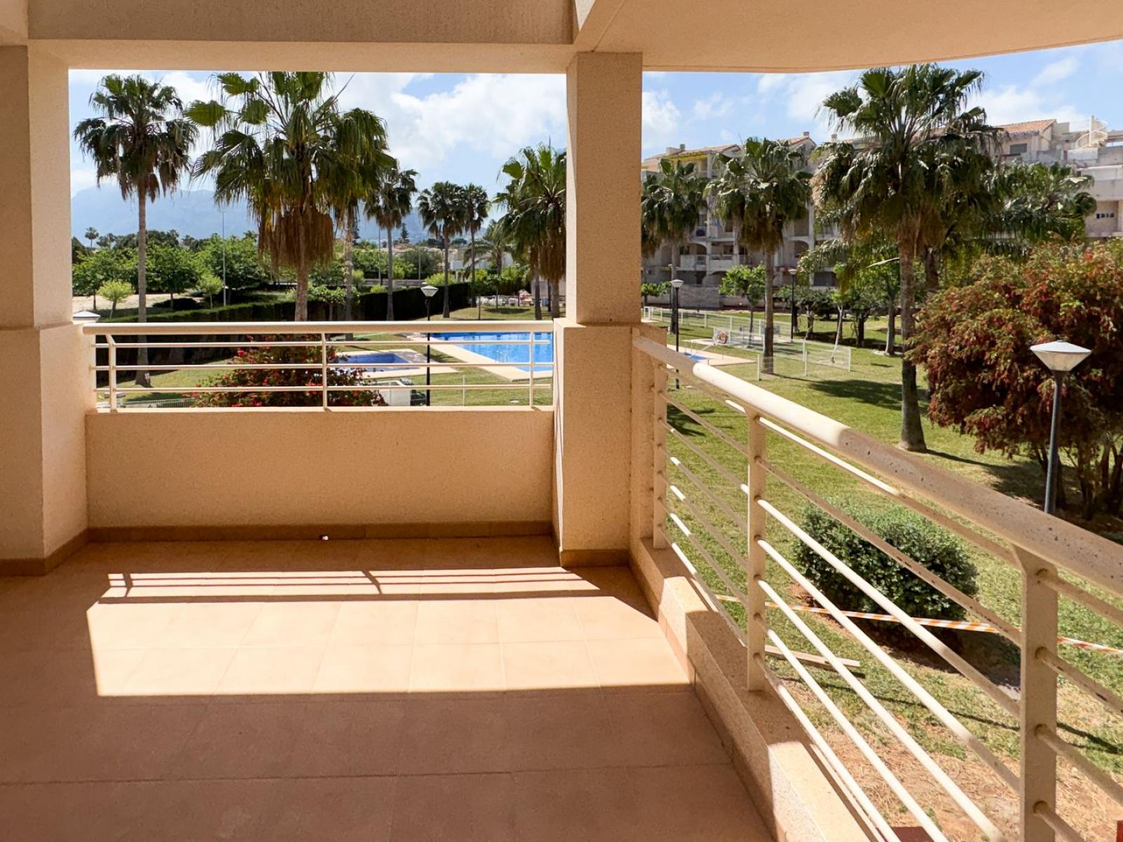 Photo number 2. Flat / Apartment for sale in Denia. Ref.: EHD-936361