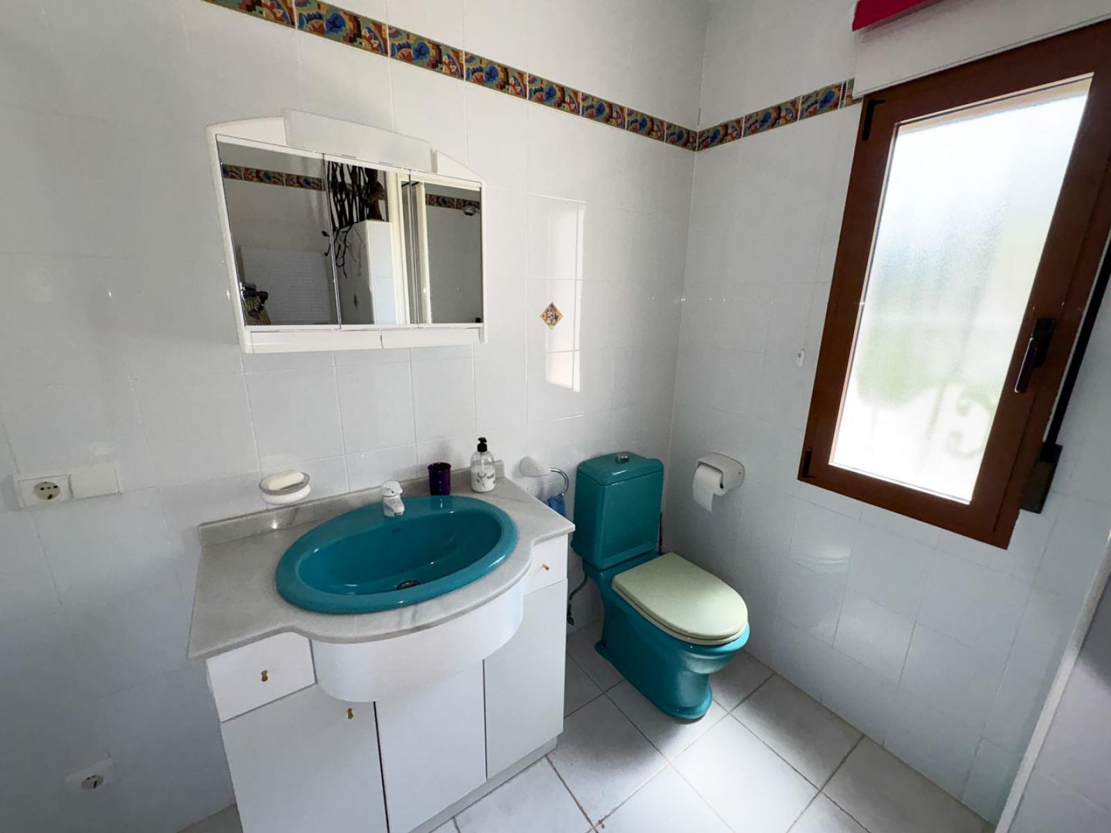 Photo number 16. Villa for sale in Denia. Ref.: EHD-938164
