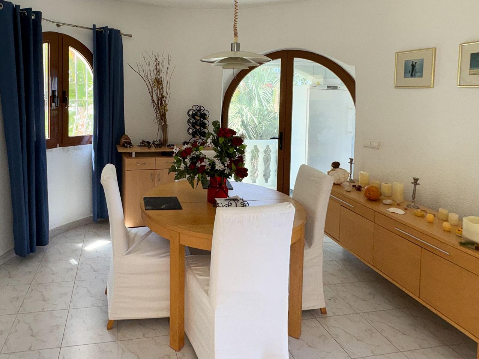 Photo number 9. Villa for sale in Denia. Ref.: EHD-938164