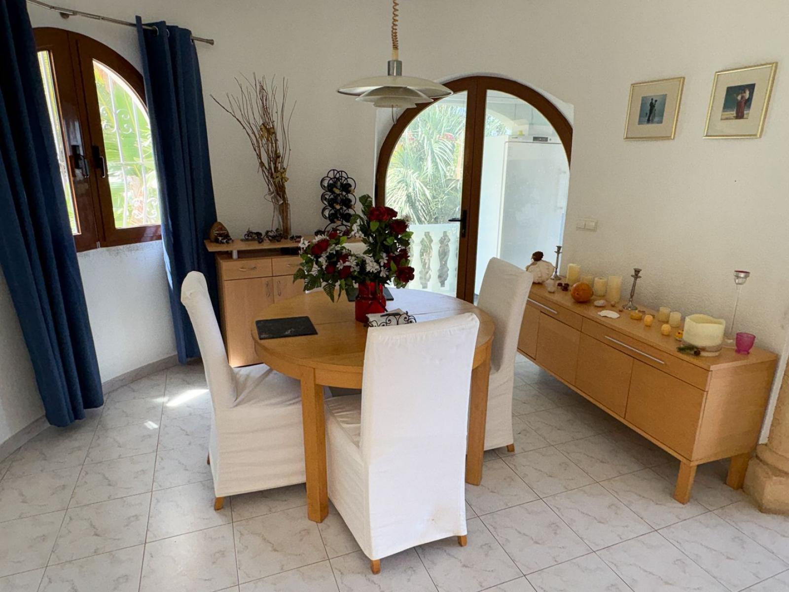 Photo number 10. Villa for sale in Denia. Ref.: EHD-938164