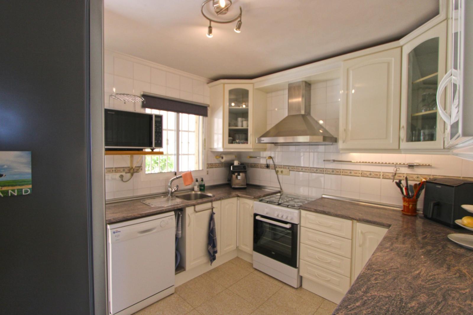 Photo number 17. Property for sale in Tormos. Ref.: PRT-358110