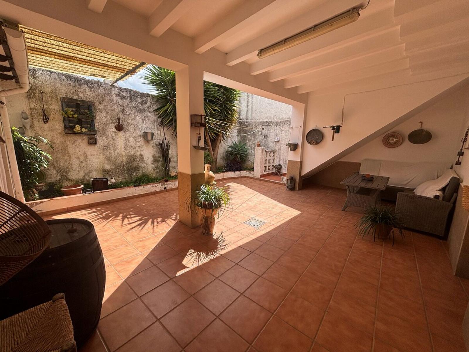 Photo number 17. Village property for sale in Pedreguer. Ref.: SLH-5-17-15946